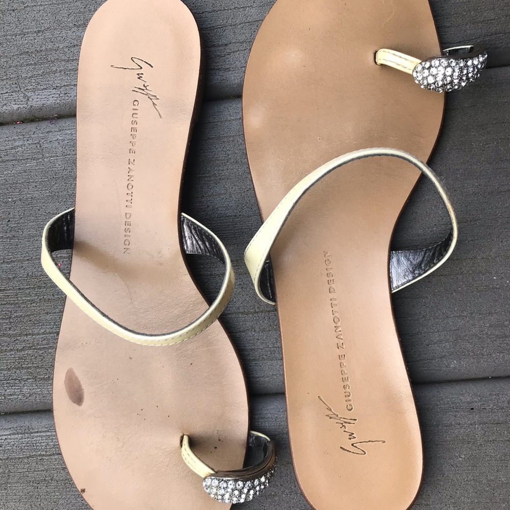 Giuseppe Zanotti - Picture 5 of 6